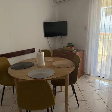 Marmilic In Punat, Krk Lägenhet *